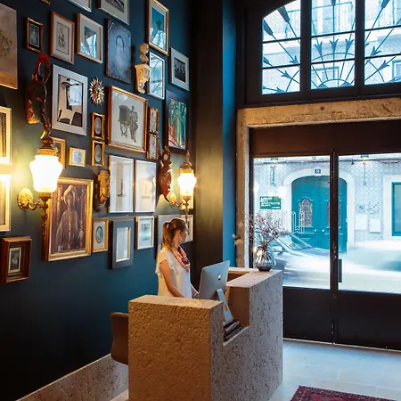 Dear Lisbon - Gallery House-2